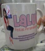 Caneca de porcelana personalizada